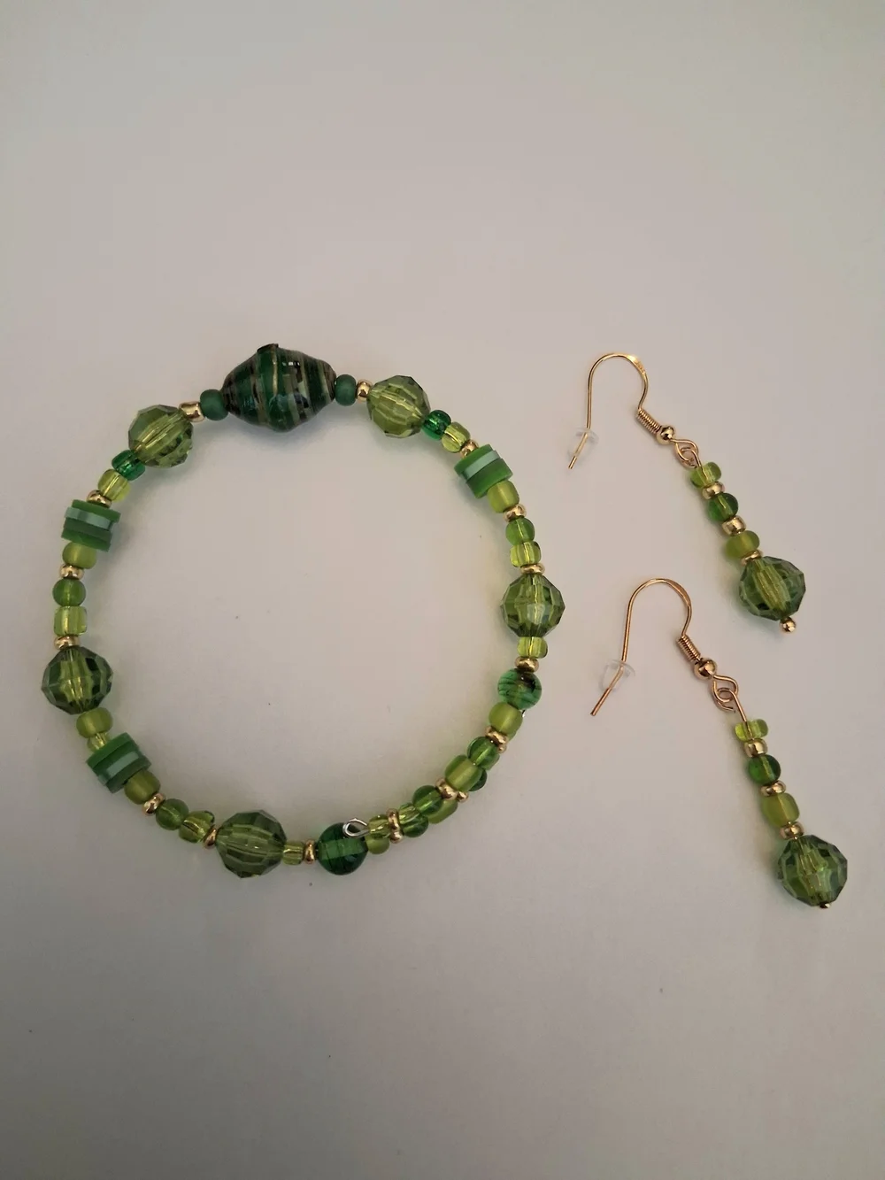 Green Glass Bead Bracelet & Earrings Set W/Gold Tones - Handmade
